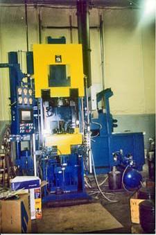 THT 200 ton second hand high pressure aluminum cold chamber rotor die cast machine
