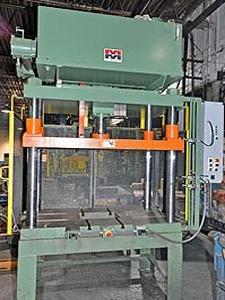 Metal Mechanics 50 ton four post hydraulic trim press Metal Mechanics 50 ton four post hydraulic trim press
