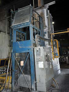 Striko shaft type aluminum melter furnace, melt rate 1,100 lbs/hr Striko shaft type aluminum melter furnace, melt rate 1,100 lbs/hr