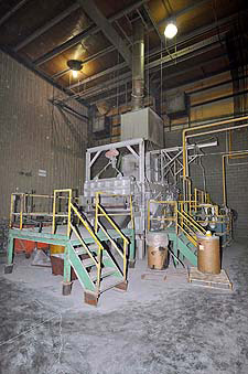 Modern Equipment Company Inc shaft type (tower) aluminum melting/holding furnace