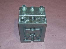 Used Fondarex spare vacuum valve body