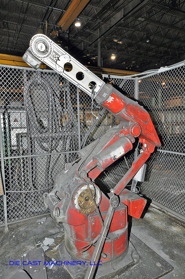 Yasnac/Motoman 6 Axis Industrial Robot